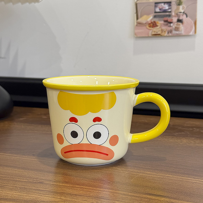 かわいい萌えピエロマグカップのアイデアは、カップセラミックの蓋付きスプーンカップルストローカップの誕生日プレゼントを責めます|undefined