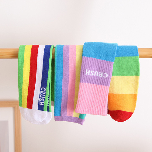 Children's socks spring and autumn fashion vertical rainbow stripes student sports socks girls mid-tube candy rainbow color trend