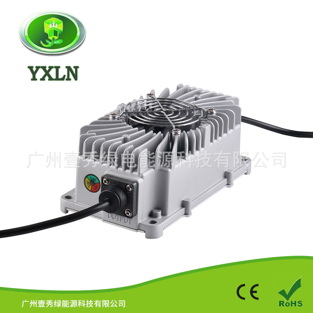 支持批发 智能100-130VCA 电池充电器12V15A铅酸电池充电器