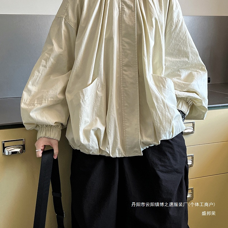 厂家羽绒服女短款2025新时尚松紧圆领工装休闲夹克泡泡袖宽松保暖