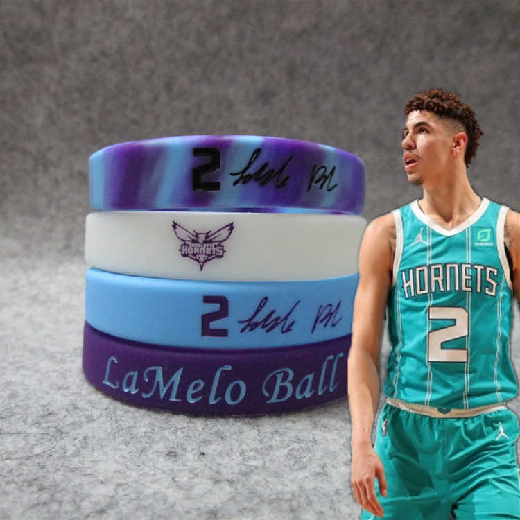 Basketball star Hornets No. 2 three-ball signature sports bracelet silicone wristband luminous fans jewelry Kobe Zhan Basketball star Hornets No. 2 three-ball signature sports bracelet silicone wristband luminous fans jewelry Kobe Zhan