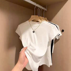 2026年早春新款短袖t恤女正肩白色夏季圆领上衣服修身t恤百搭通勤