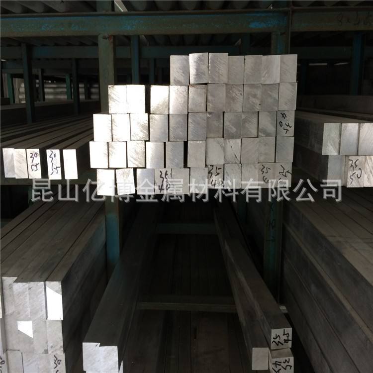 5958587190_1646514433