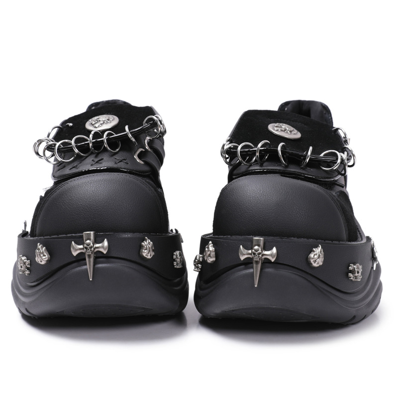 Original Niche Lip Stud Metal Thick-soled Leather Shoes Women's Punk Spice Girls Velcro Big Head Loaf Loafers 2024