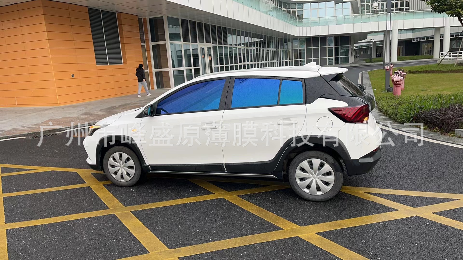 Factory wholesale colorful series chameleon sunscreen solar film car window film high heat insulation colorful window film