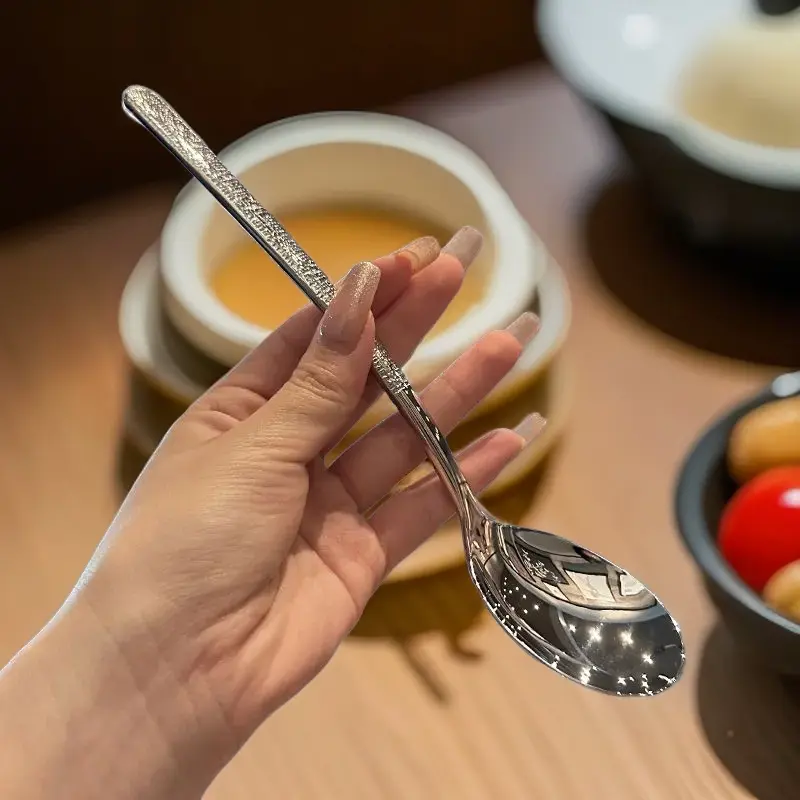 【爆款热卖】锤纹轻奢吃饭勺子不锈钢喝汤勺食品级餐具长柄圆勺|undefined