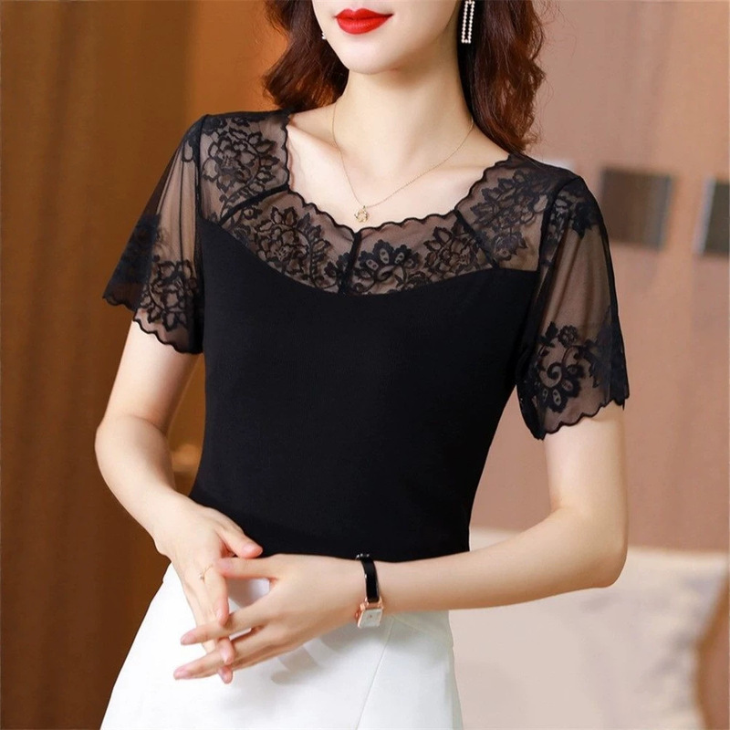 Summer New Style Square-Neck Lace Patchwork Short-Sleeve T-Shirt for Women, Slim-Fit Top, Elegant and Stylish for Work, Ribbed Base Shirt Summer New Style Square-Neck Lace Patchwork Short-Sleeve T-Shirt for Women, Slim-Fit Top, Elegant and Stylish for Work, Ribbed Base Shirt