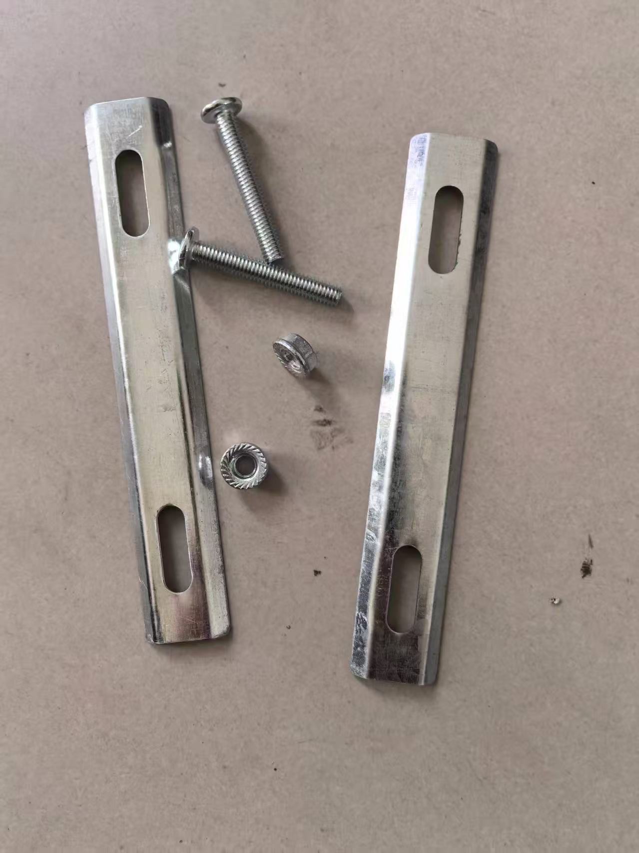 Rear clip and screws