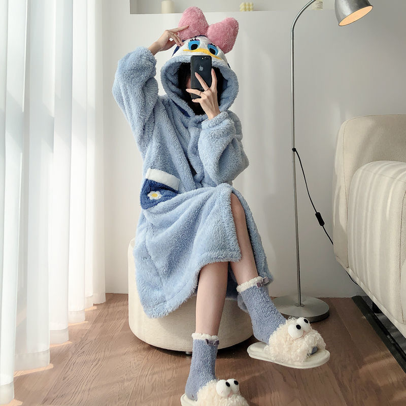 パジャマの女性秋冬の珊瑚の絨毯が可愛いです。|undefined