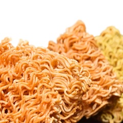 Handheld Crispy Noodles, Instant Noodles, Snack Noodles, Crispy Noodles, Chicken Noodles, Internet Famous Snacks, Wholesome Snacks