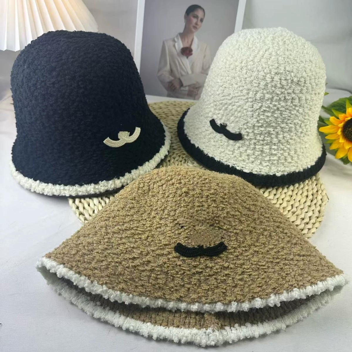 Новый дом C правильный алфавит средневековый вязаный круг плюшевый рыбак шляпа милая девушка модель двухцветная