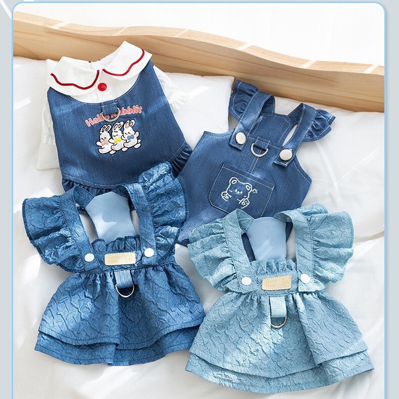 Spring and Summer Dog Cat Denim dress Flying Sleeve Sling Skirt Teddy Bitter Bear Muppet Cat Dog Pet Clothes