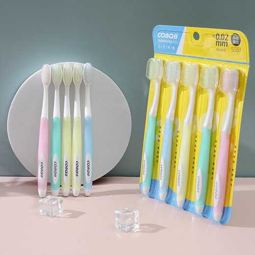 COBQB 4 pieces of 5 pieces soft bristle toothbrush family set soft bristle adult toothbrush soft bristle manufacturer wholesale and delivery