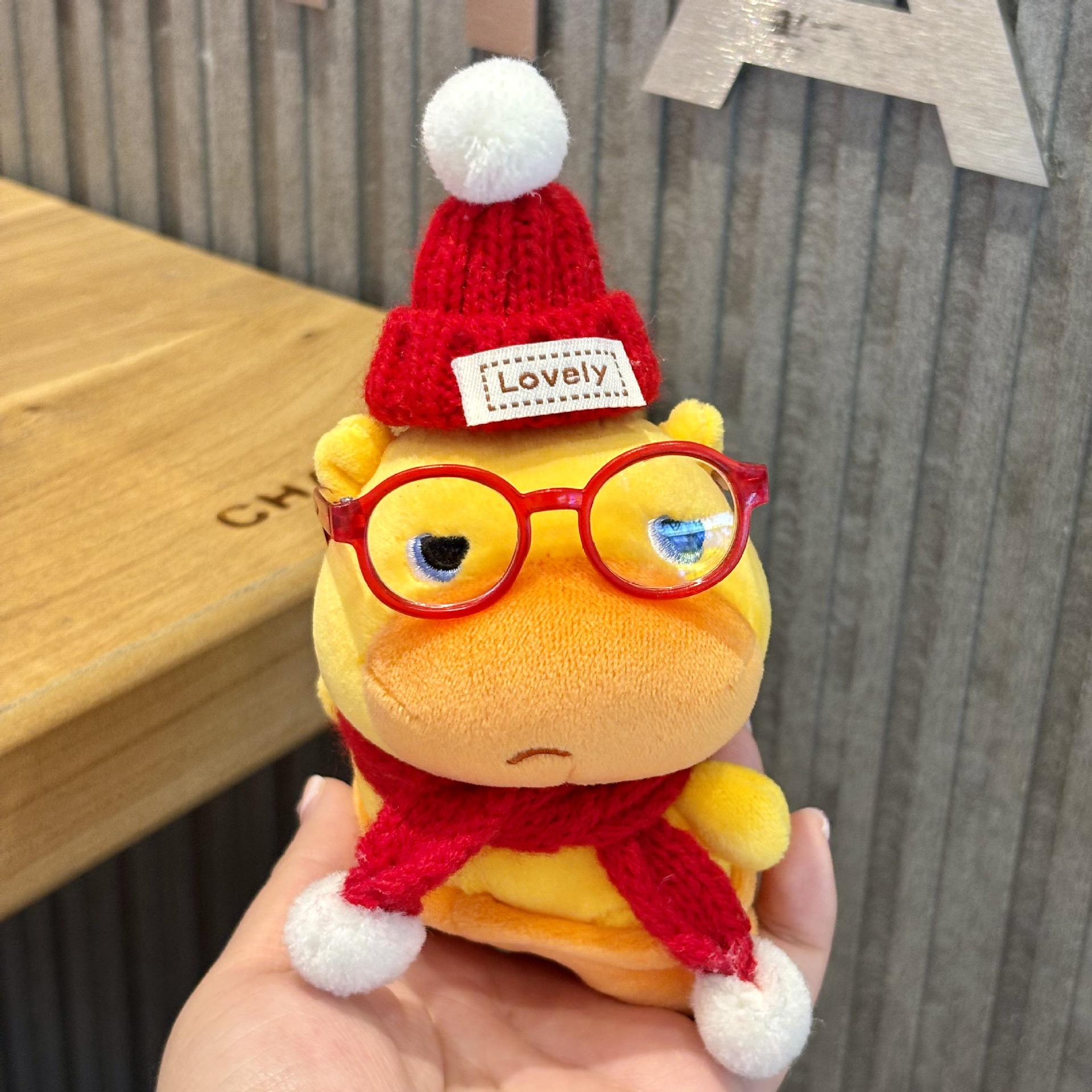 Christmas outfit #2 + disdainful lulu