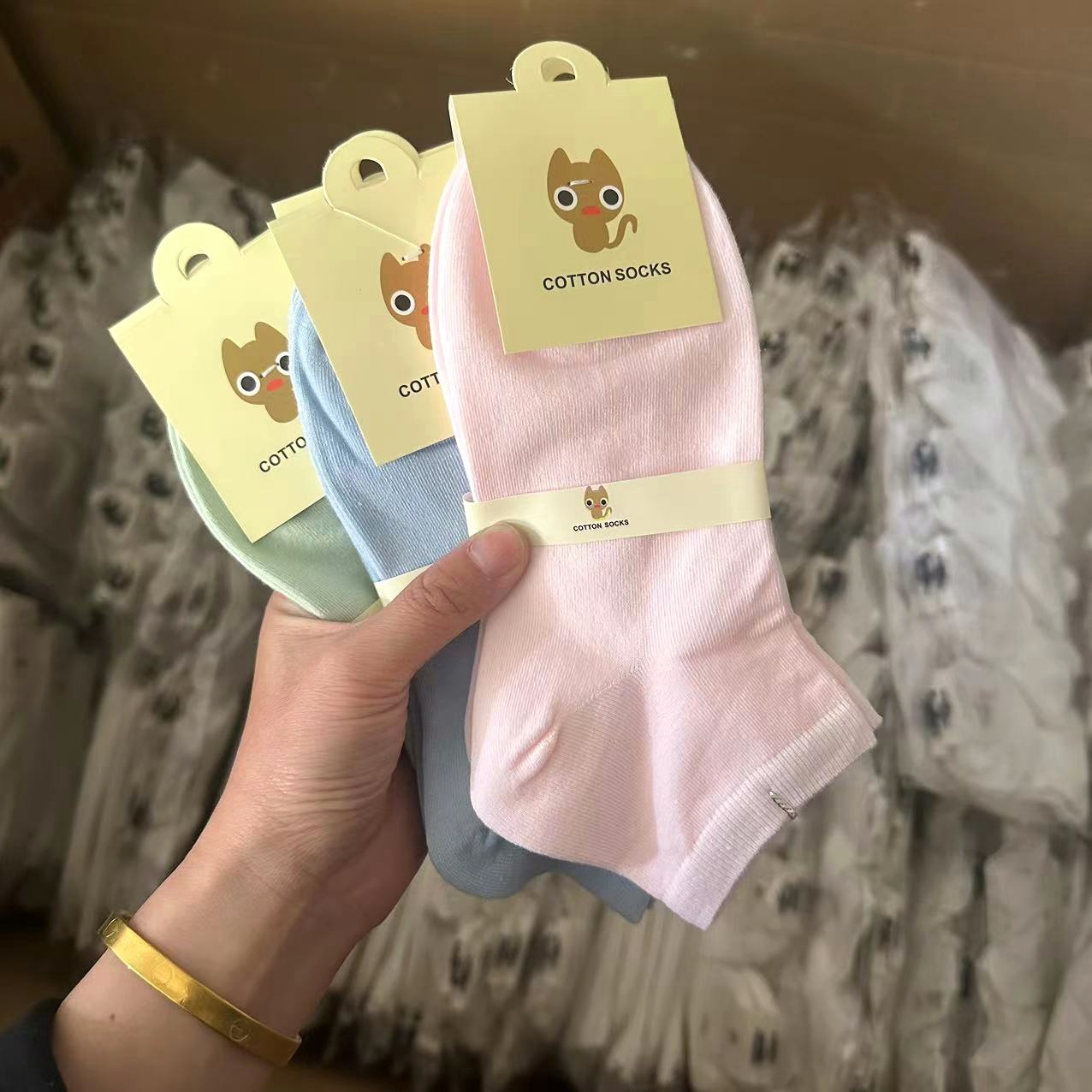 Puede empaquetarse individualmente, calcetines finos de primavera y verano para mujer, calcetines blancos transpirables, calcetines cortos de barco de verano al por mayor