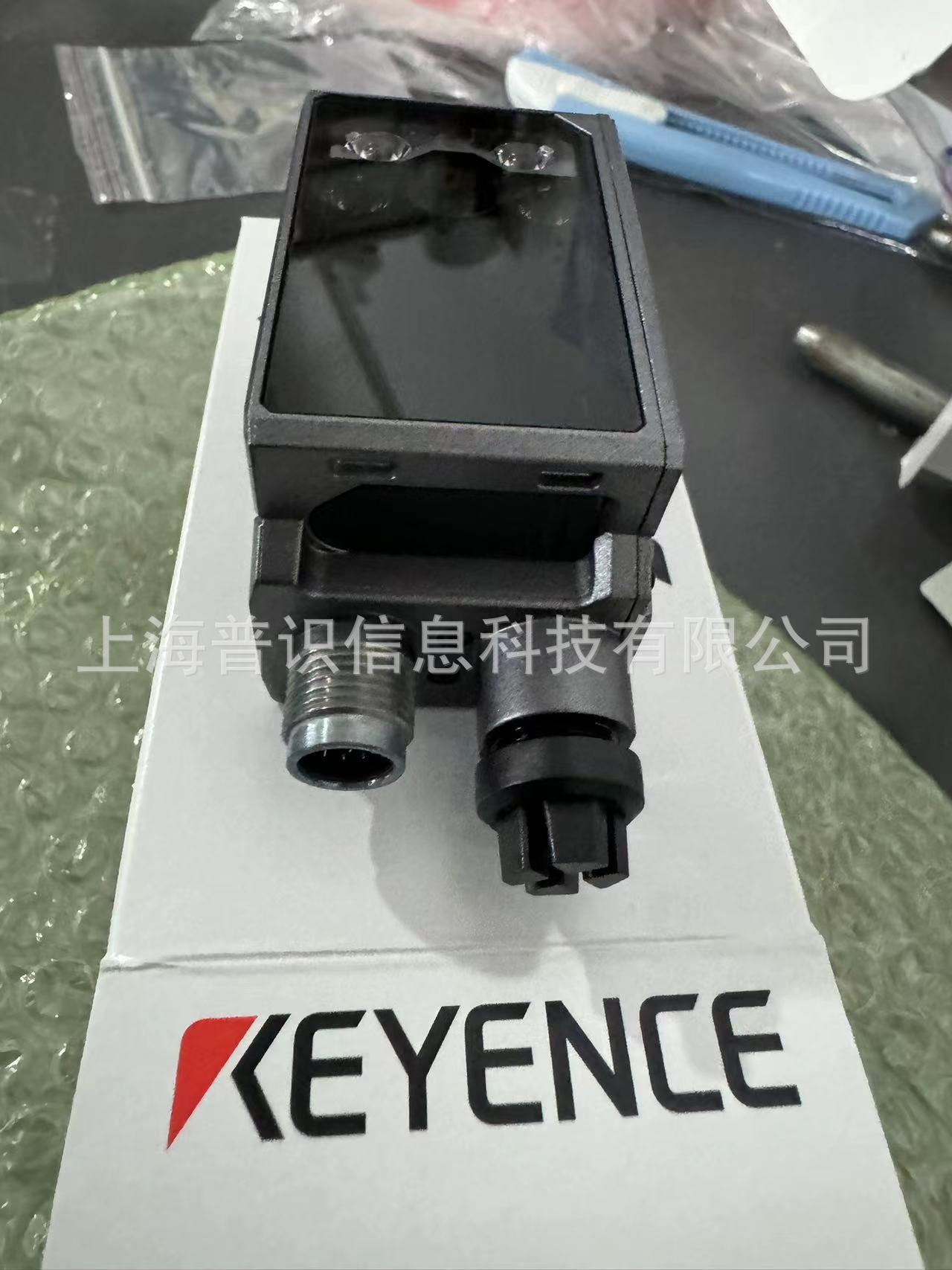 日本基恩士Keyence SR1000/SR-X100/SR-X80 工业固定式AI读码器-阿里巴巴