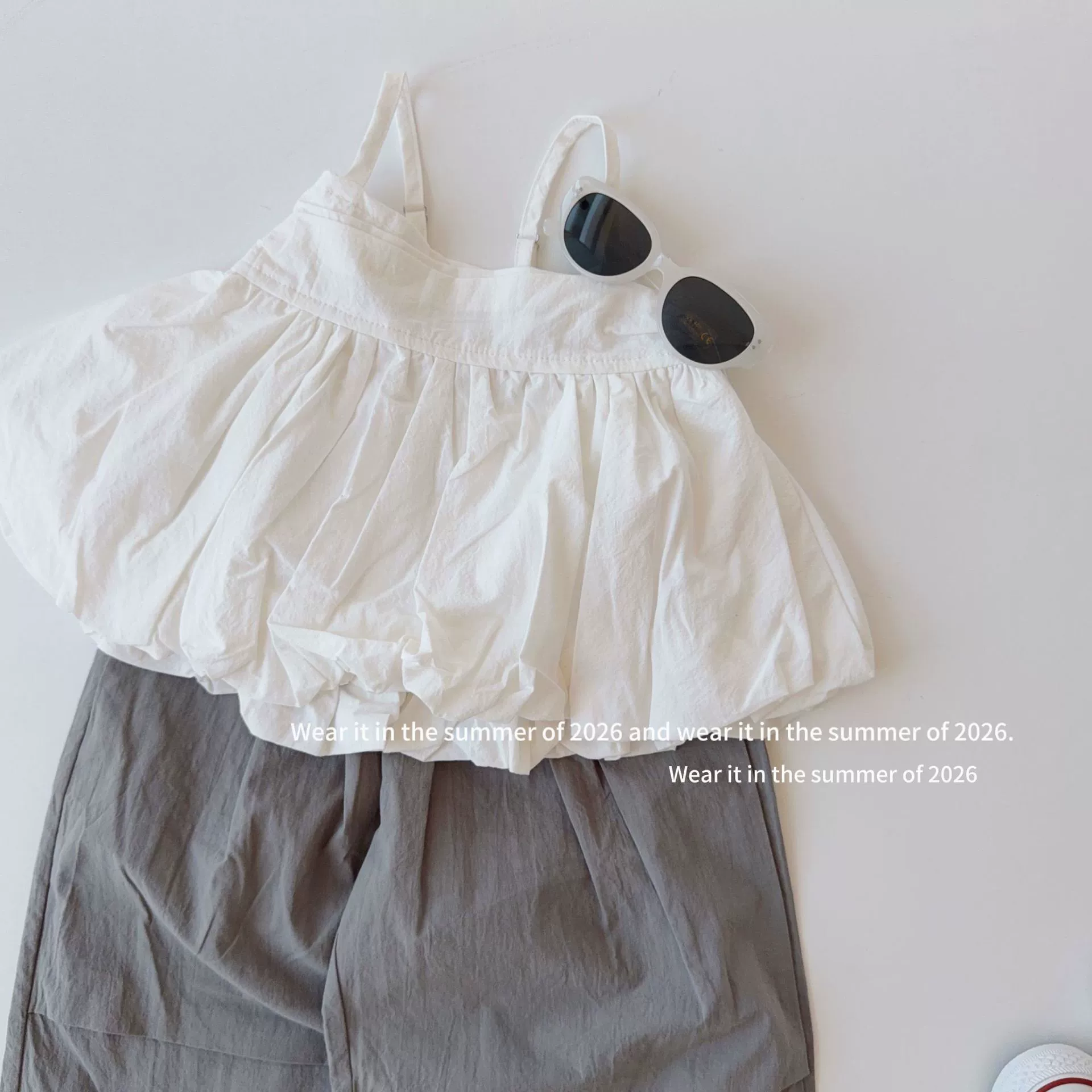 Летний комплект в корейском стиле oversize: топ и брюки, эффект лифта, разные росты