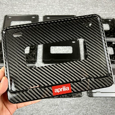 Motorcycle Rear License Plate Frame: Nömrə qabı - aprilia-delivery-stainless-steel-screwsshockproof-pads