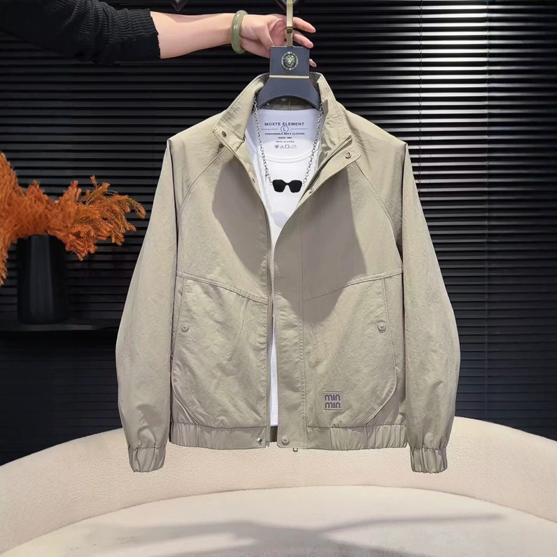 2026 Men's Trendy Solid Color Simple Stand Collar Jacket Spring/Summer New Fashion Versatile Casual Workwear Top 2026 Men's Trendy Solid Color Simple Stand Collar Jacket Spring/Summer New Fashion Versatile Casual Workwear Top