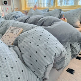 四件套;棉花被;纤维被