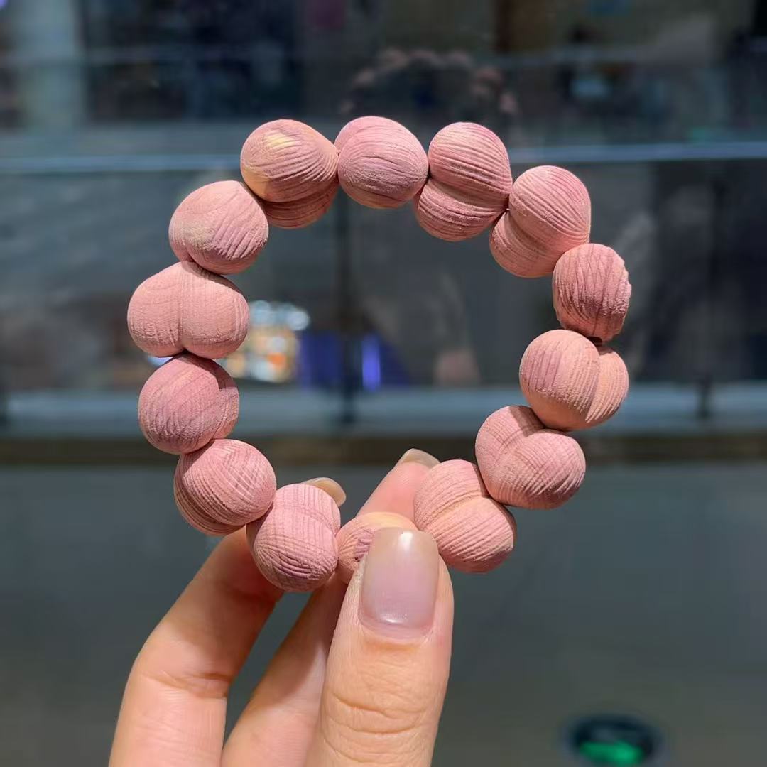 블러드 사이프러스 러브 팔찌