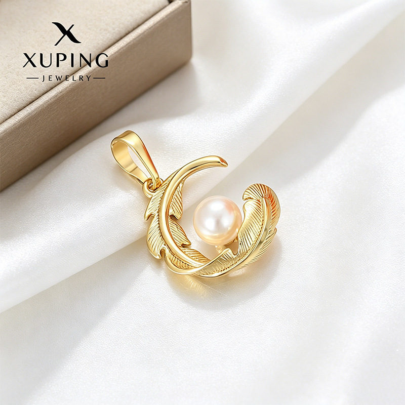 Xuping moda 14k plumas colgante colgante de aleación de cobre personalidad fría estilo de perla joyas al por mayor mujeres