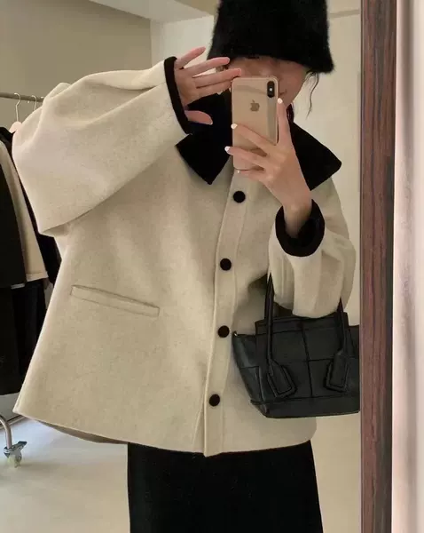 Mixed beige