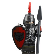 熊徽守卫 龙骑士与地下城人仔拼装积木玩具中古狮王城堡兼容乐高