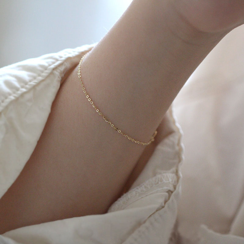 Sterling Silver Ultra Fine Chain Bracelet - detail view