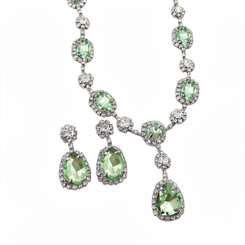 Palacio de diamantes de gota de agua oval collar de pernos de orejas ligero lujo de alta sensación cadena de clavícula temperamento conjunto de joyas mujeres image 6