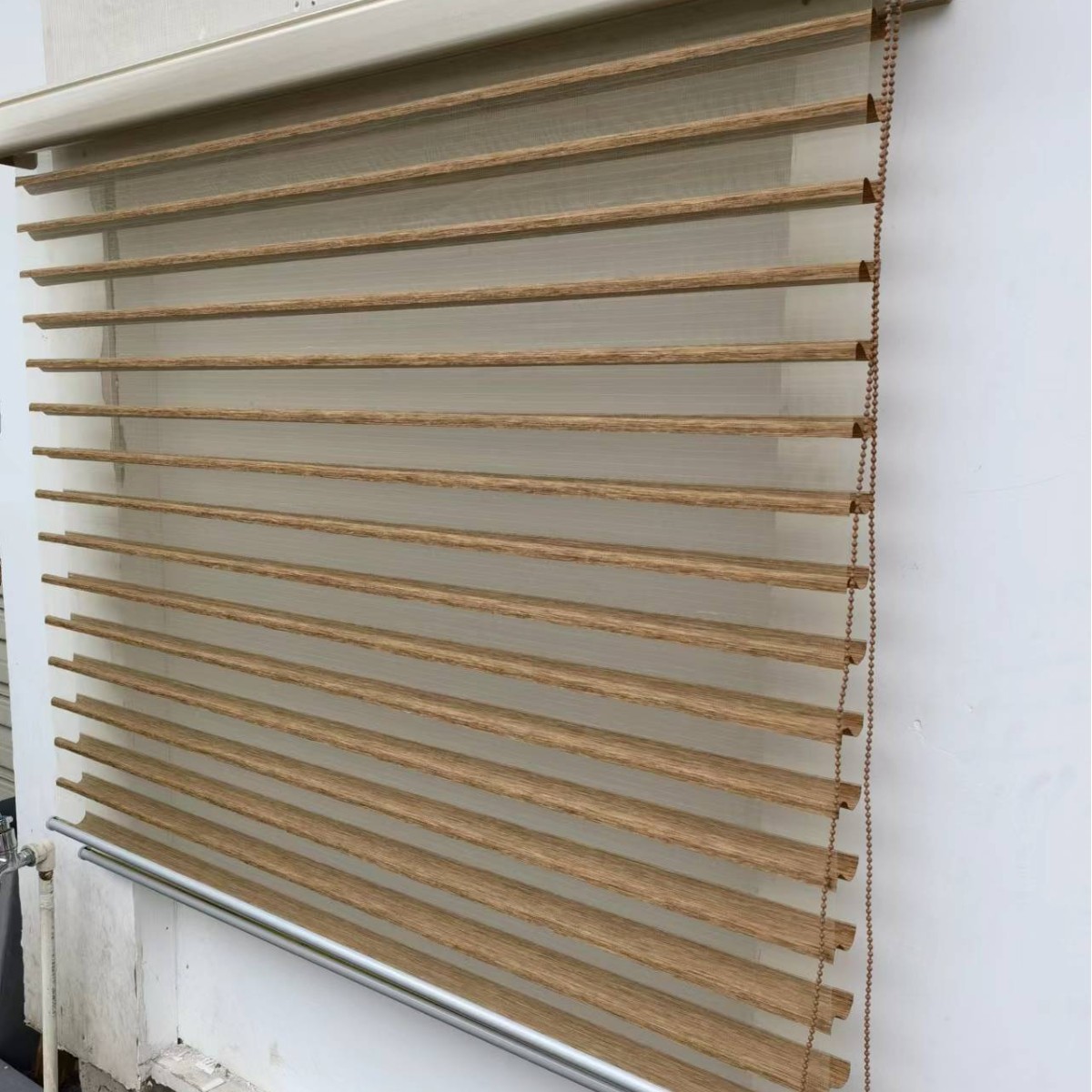 Knitted fabric, coffee brown, semi-opaque