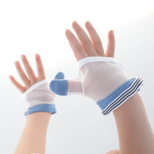 New baby anti-nail-biting gloves for kids to stop hand addiction, correct anti-hand-eating artifact to stop thumb-eating