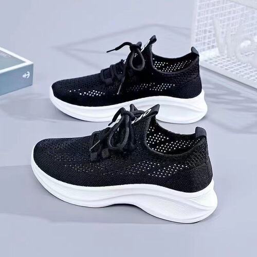 Summer hit women's mesh shoes, breathable ultra-light running shoes, hollow mesh and soft soles, breathable and thick soles, and do not tire your feet