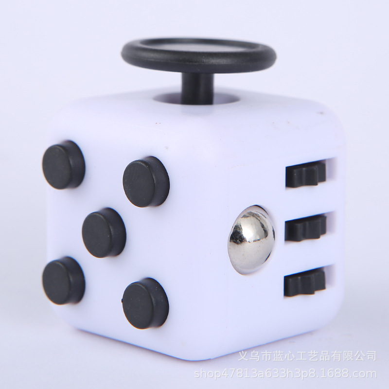 Suministro directo de fábrica 3*3*3 descompresión tamiz de cubo de Rubik