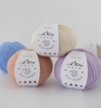 做个毛线 KnitStudio羊咩咩系列23新款4mm细美利奴纯羊毛线200g团