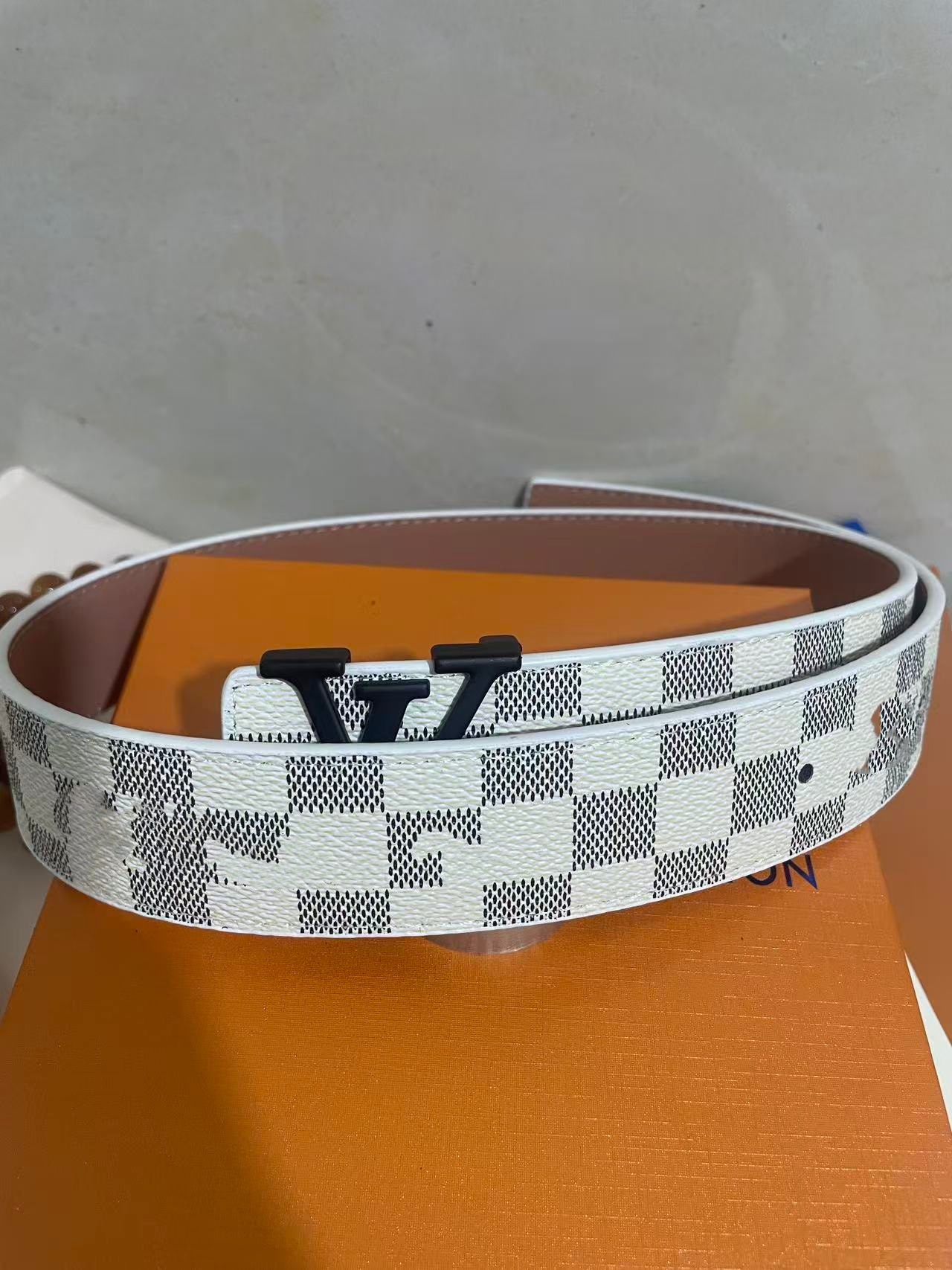 Cinturón para Hombre 4.0 cm de Piel de Vaca de Dos Capas con Hebilla Lisa para Uso Casual image 26