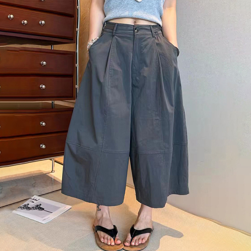 Korean-style high-waisted wide-leg cropped balloon pants for women, summer 2026 new fashion versatile petite casual pants Korean-style high-waisted wide-leg cropped balloon pants for women, summer 2026 new fashion versatile petite casual pants