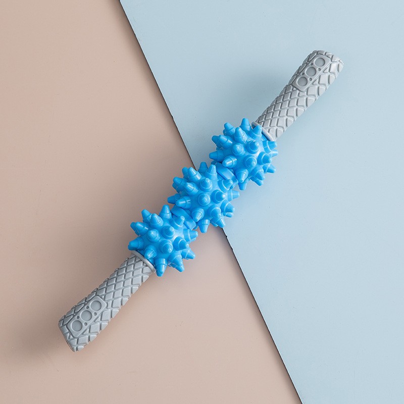 Three-wheeled barbed Ball Blue