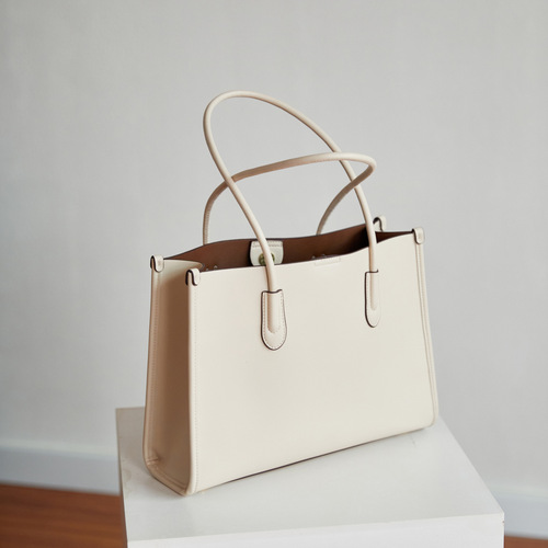 Stylish Minimalist Top Handle Large Bag  New Arrival Large Capacity Underarm Crossbody Bag High-Quality Versatile Commute Bucket Bag