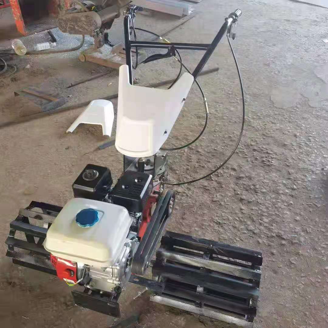 混凝土滚筒摊铺机生产厂家微耕机改装扒灰机省人工混凝土推灰机