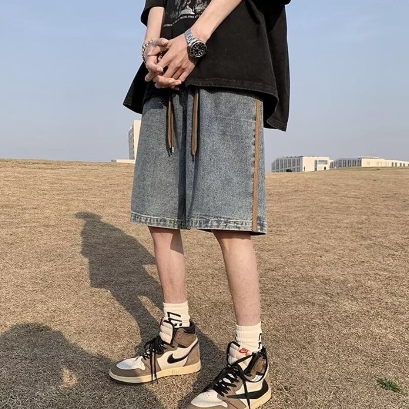 American Retro Washed Denim Shorts for Men, Summer Thin Style, Hong Kong Street Style, Straight Wide-Leg Drawstring Five-Point Pants, Trendy American Retro Washed Denim Shorts for Men, Summer Thin Style, Hong Kong Street Style, Straight Wide-Leg Drawstring Five-Point Pants, Trendy