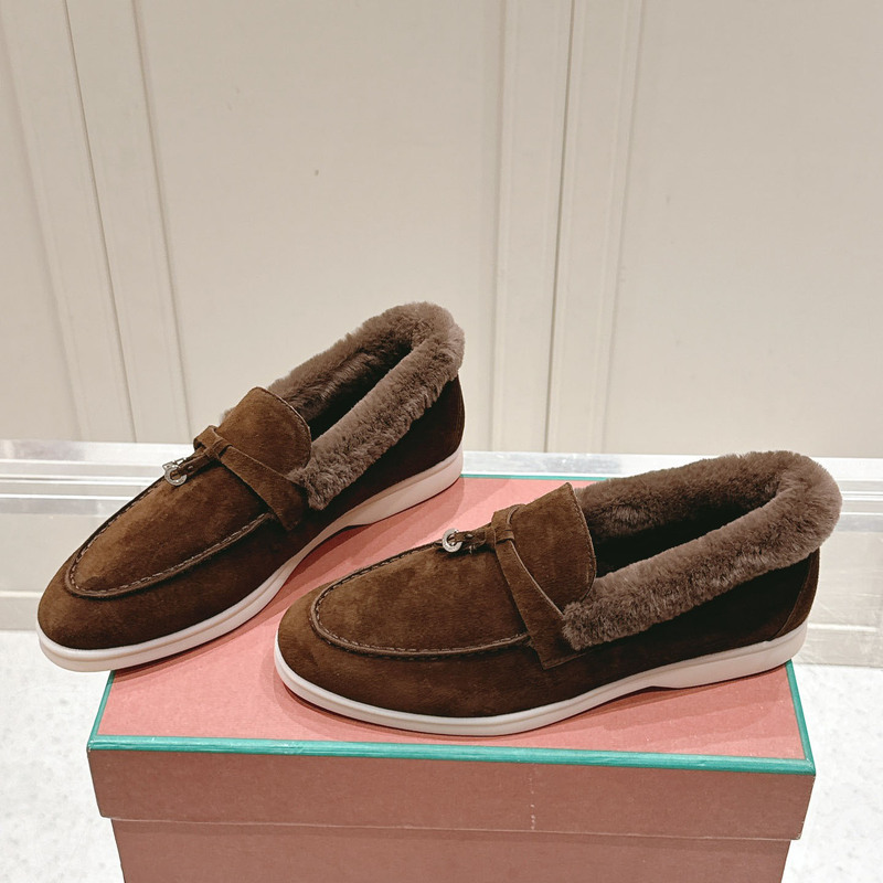 Foreign Trade Winter Slip-On Loafers, Fur Integrated Fleece-Lined Warm Fur Shoes, Lazy Women's Large Size Casual Shoes