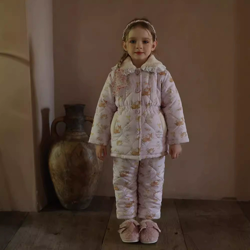 2024 новый зимний продукт для девочек трехслойные толстые хлопчатобумажные пижамы детские стеганые костюмы с цифровым принтом