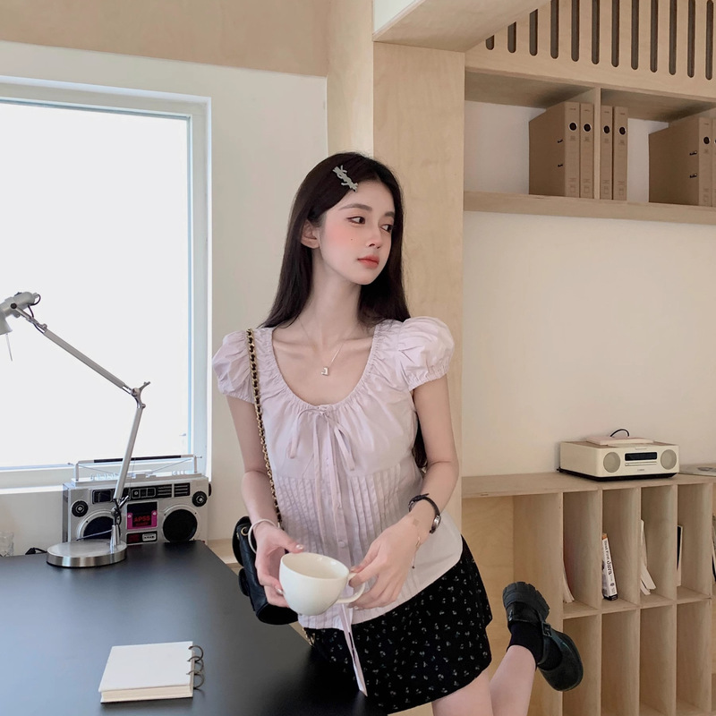 U-Neck Tie Strap Puff Sleeve White Short-Sleeve Shirt for Women, Casual Lightweight Short Shirt, Summer Taro Purple, Southeast Asia