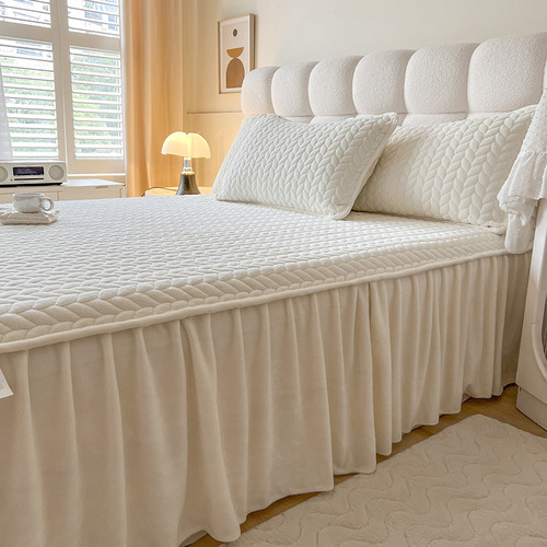 Type A milk velvet bed skirt single piece coral velvet bedspread thickened bed cover lace plus velvet bed sheet skirt quilted bed skirt
