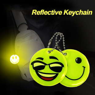 Cross-Border Hot Selling Cute Expression Reflective Pendant Cartoon Smiling Face Night Safety Warning Pvc Reflective Key Chain