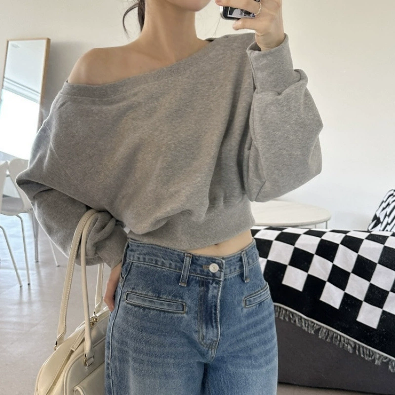 Корейский шикарный осенний свитшот с асимметричным косым воротником, открытыми плечами, универсальный, короткий, однотонный, с длинными рукавами, для женщин