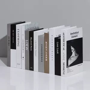 หนังสือปลอมตกแต่งสไตล์โมเดิร์นสำหรับวางโชว์