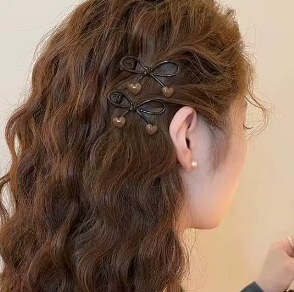 韩系小众设计感彩色点钻狗狗发夹女侧边刘海夹鸭嘴夹发卡夹子头饰|undefined