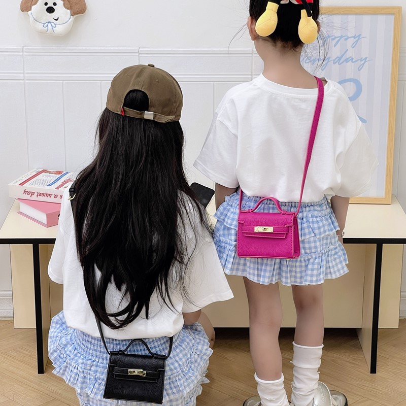 Bolso de hombro para niños y niñas de estilo coreano mini bolso de mensajero para padres e hijos de color sólido simple nuevo monedero con cerradura para niños